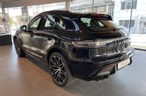 Porsche Macan Base