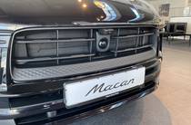 Porsche Macan Base