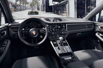 Porsche Macan Base