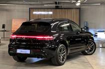 Porsche Macan Base