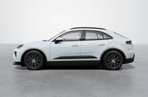 Porsche Macan Base