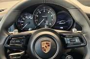 Porsche Macan Base