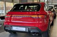 Porsche Macan Base