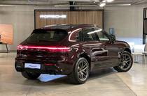 Porsche Macan Base