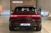 Porsche Macan Base