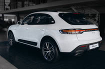 Porsche Macan Base