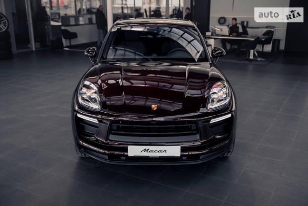 Porsche Macan Base