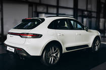 Porsche Macan Base