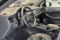 Porsche Macan Base