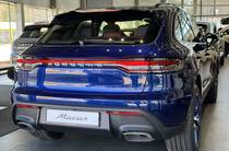 Porsche Macan Base