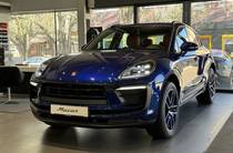 Porsche Macan Base