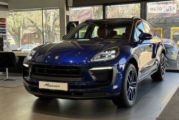 Porsche Macan Base