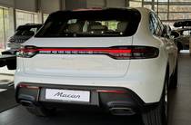 Porsche Macan Base