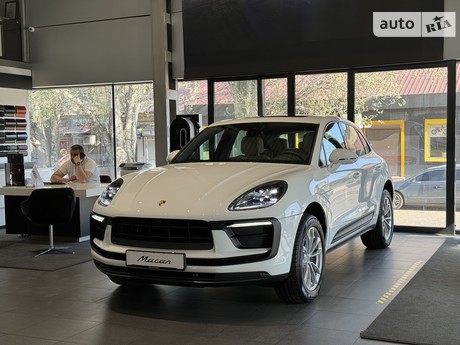 Porsche Macan 2024