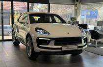 Porsche Macan Base