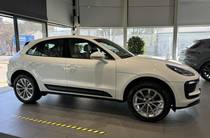 Porsche Macan Base