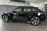 Porsche Macan Base