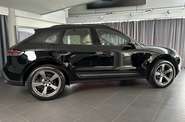 Porsche Macan Base