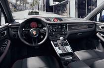 Porsche Macan Base