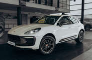 Porsche Macan Base