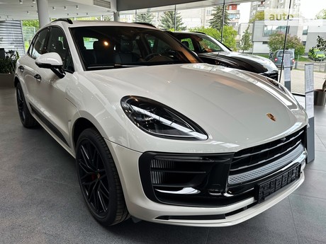 Porsche Macan 2024