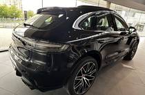 Porsche Macan Base