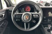 Porsche Macan Base