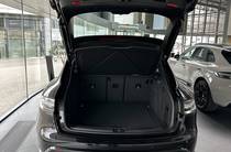 Porsche Macan Base