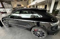 Porsche Macan Base