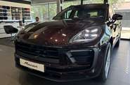 Porsche Macan Base