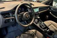 Porsche Macan Base