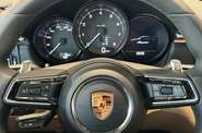 Porsche Macan Base