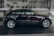 Porsche Macan Base