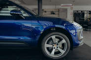 Porsche Macan Base