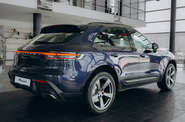 Porsche Macan Base