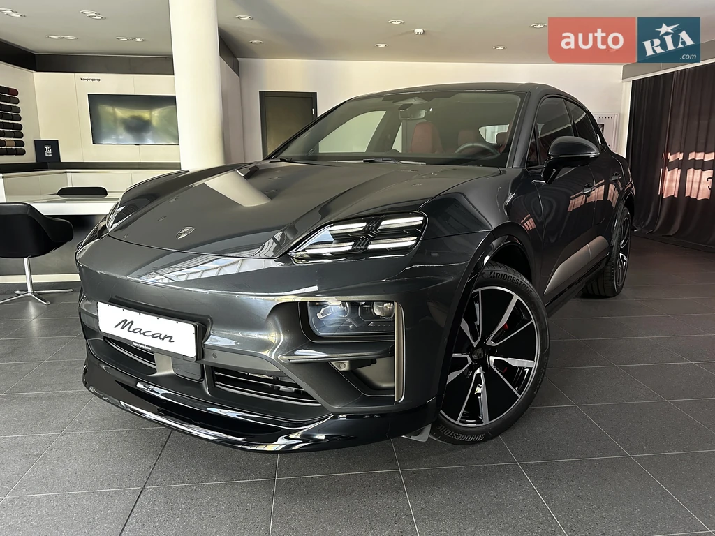Porsche Macan Base