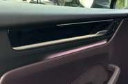 Porsche Macan Base