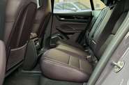 Porsche Macan Base
