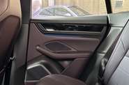 Porsche Macan Base