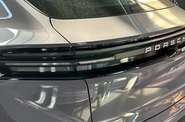 Porsche Macan Base