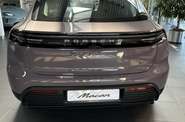 Porsche Macan Base