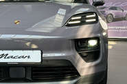 Porsche Macan Base