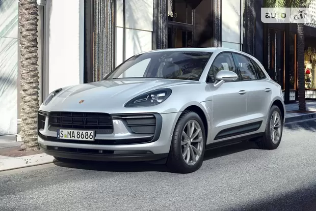 Porsche Macan Base