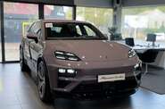 Porsche Macan Base