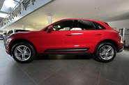 Porsche Macan Base