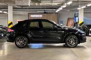 Porsche Macan Base