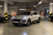 Porsche Macan Base