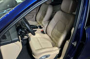 Porsche Macan Base