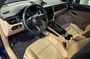 Porsche Macan Base