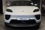 Porsche Macan Base